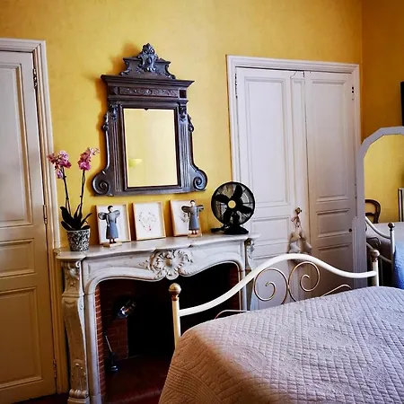 Chez Patrice Et Yuri Julien Bed & Breakfast *