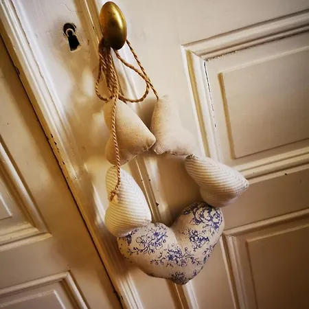 Bed & Breakfast Chez Patrice Et Yuri Julien *